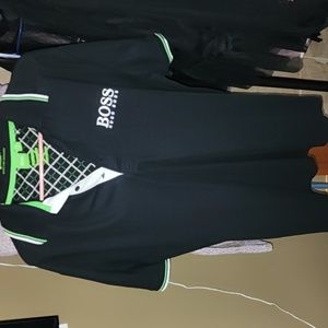 Viral Hugo boss shirt black